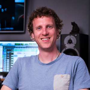 <a href="http://brownbearaudio.co.uk/tom-dalton">Thomas Dalton</a> 